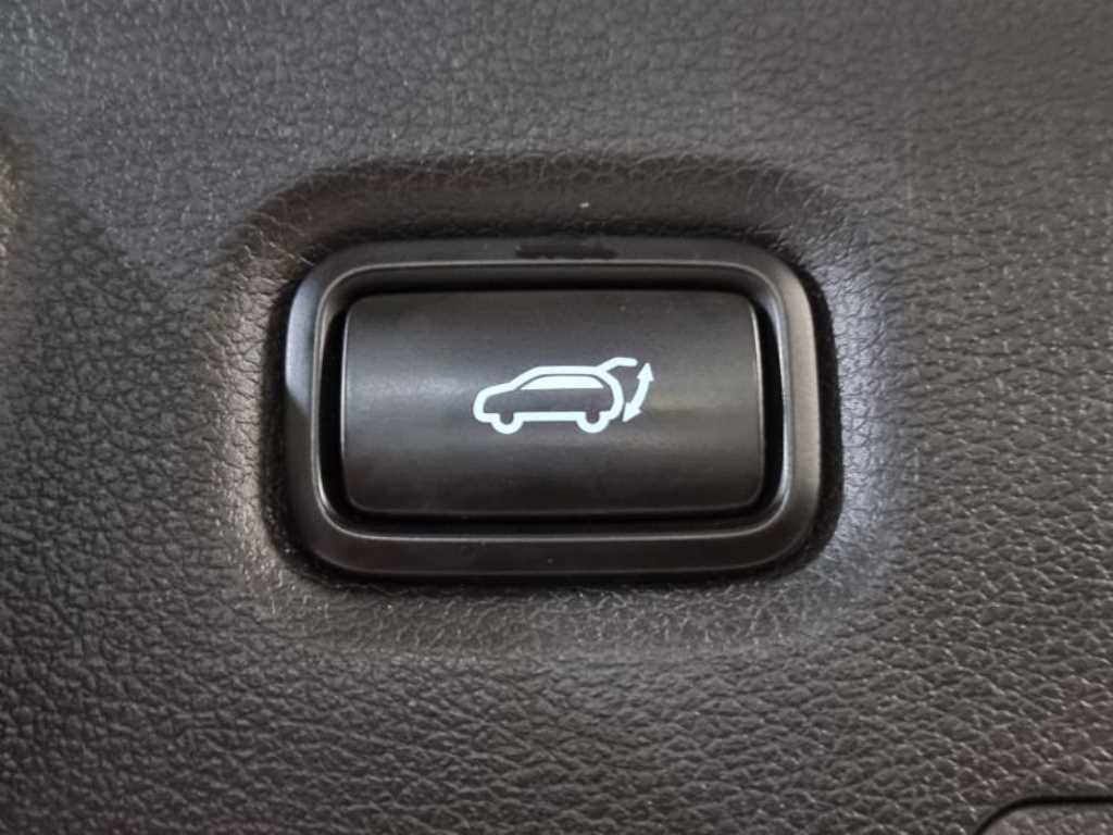 HYUNDAI Santa Fe - Vista 9