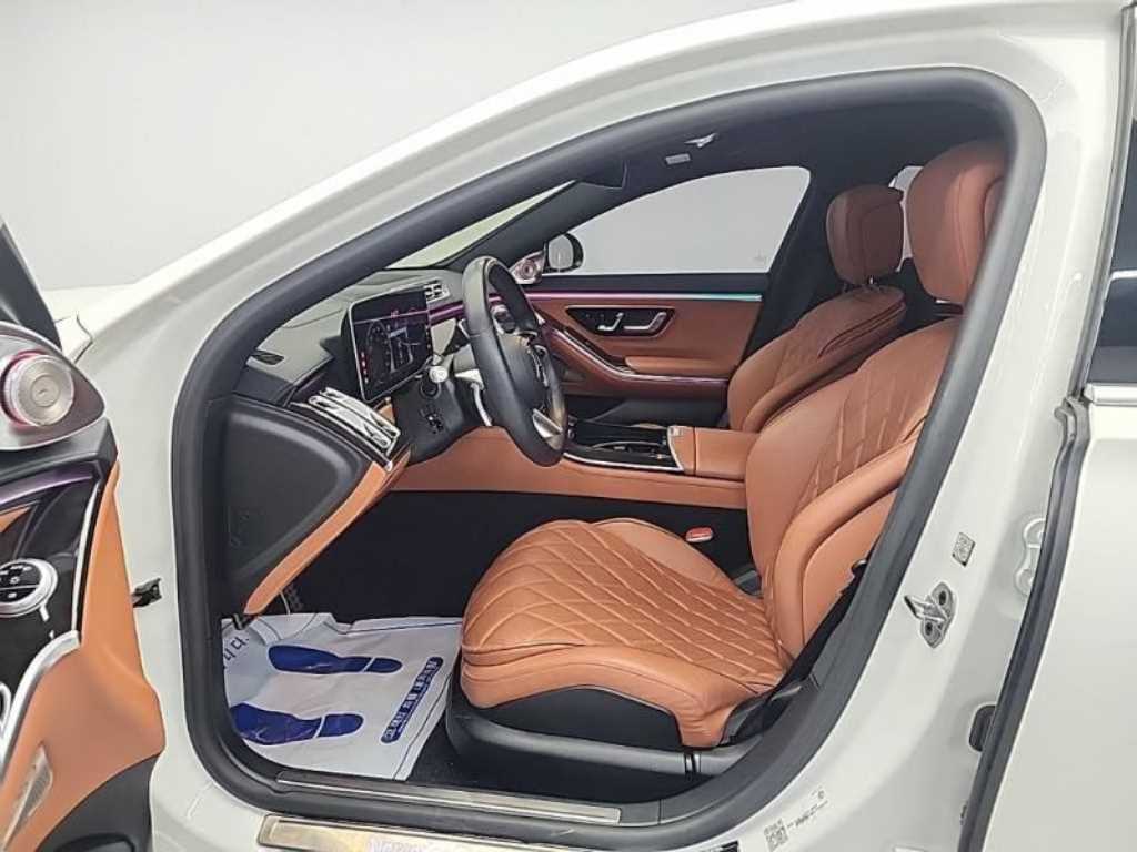 Mercedes Benz S Class - Vista 11