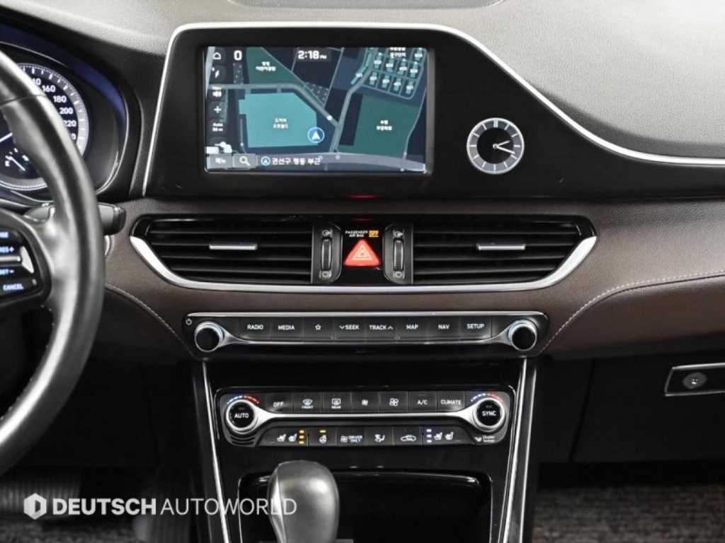 HYUNDAI Grandeur 2018 Blanco - Importación desde Corea - HF Imports Iquique - Foto 14