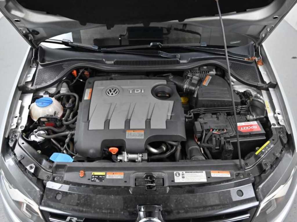Volkswagen polo 2013 Plateado - Importación desde Corea - HF Imports Iquique - Foto 13