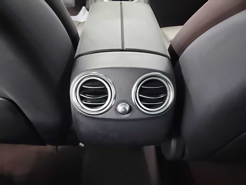 Mercedes Benz GLC Class 2017 Gris - Importación desde Corea - HF Imports Iquique - Foto 13