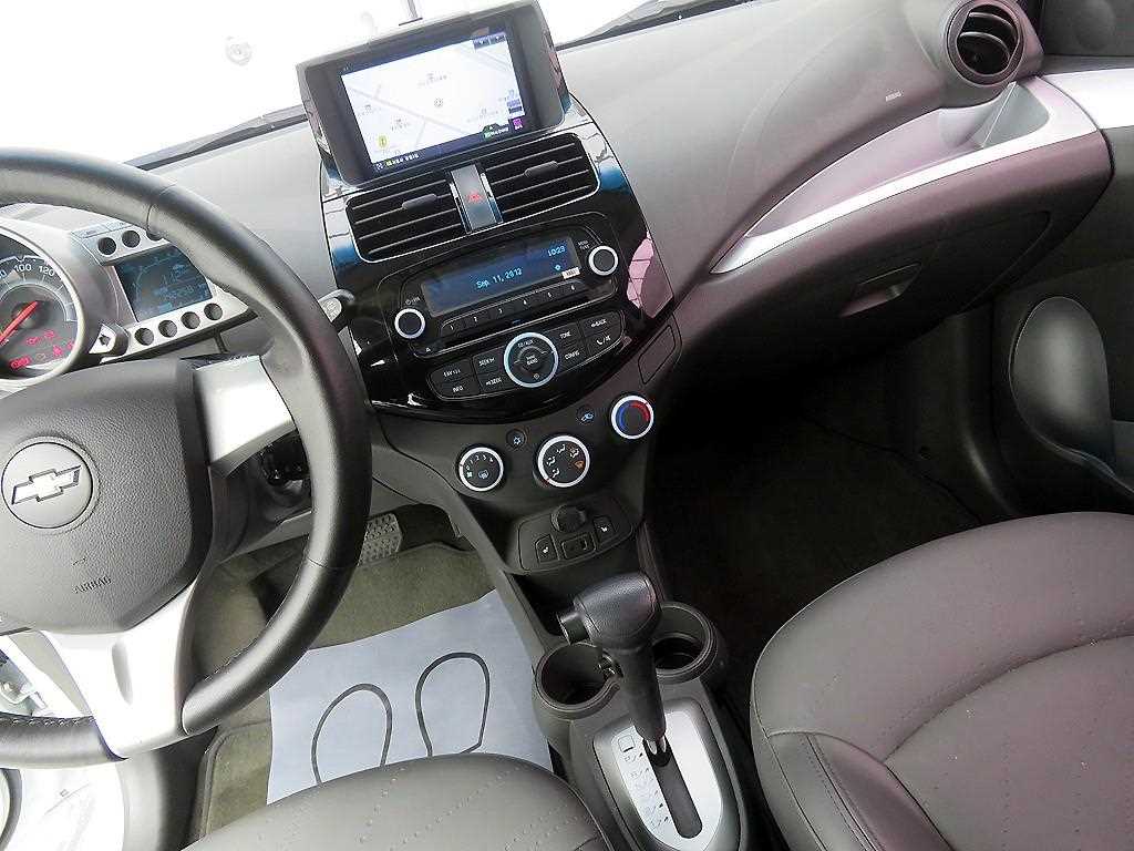 Chevrolet Spark - Vista 12