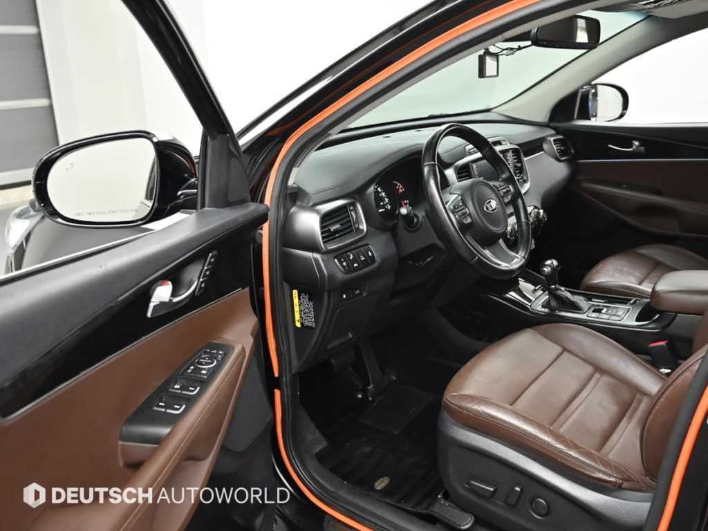 KIA Sorento - Vista 11