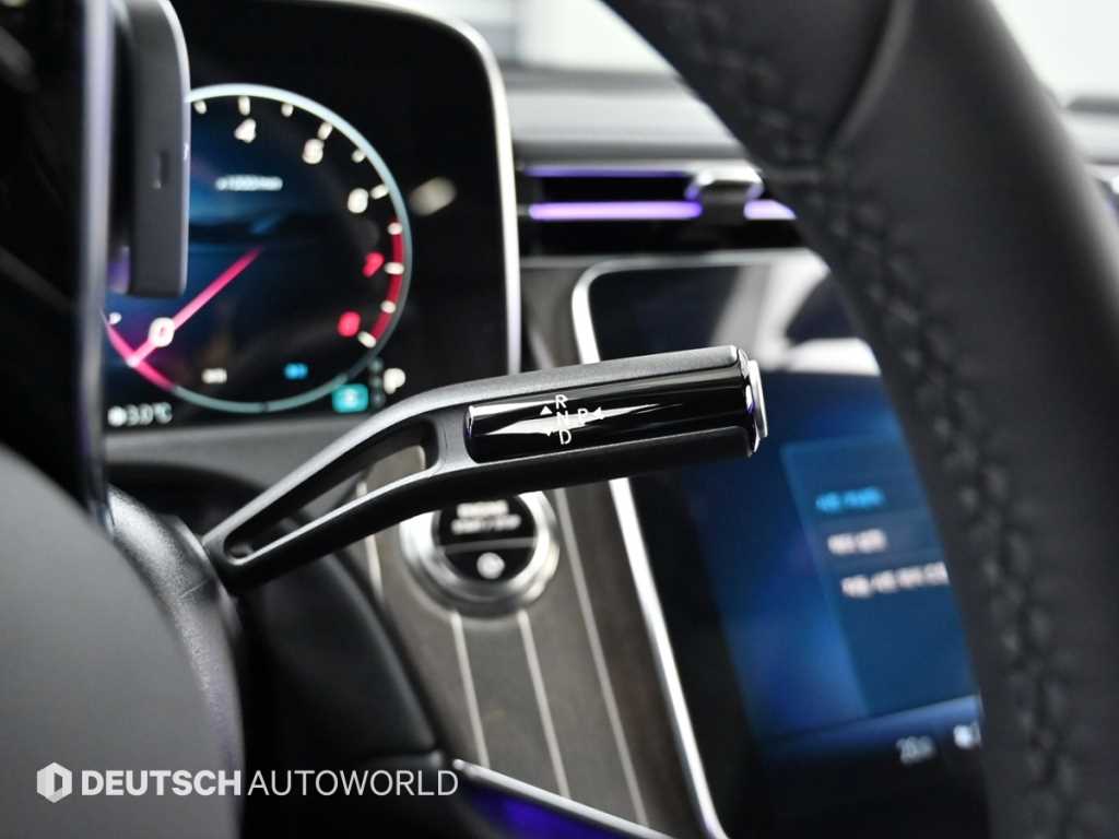 Mercedes Benz E class - Vista 9