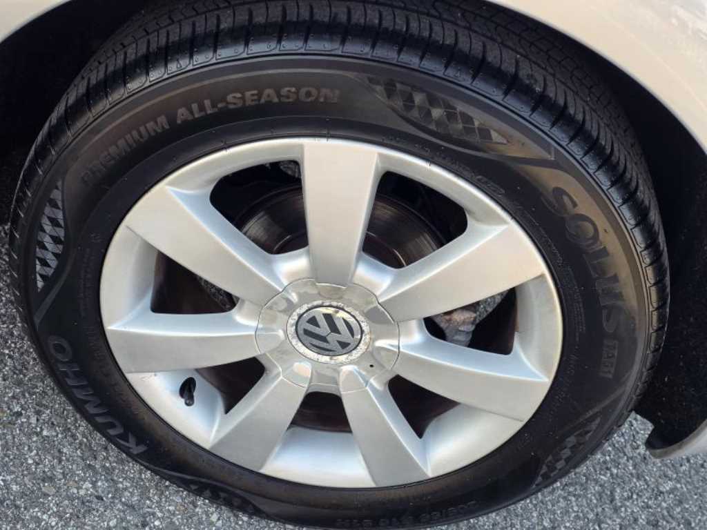 Volkswagen Beetle - Vista 7