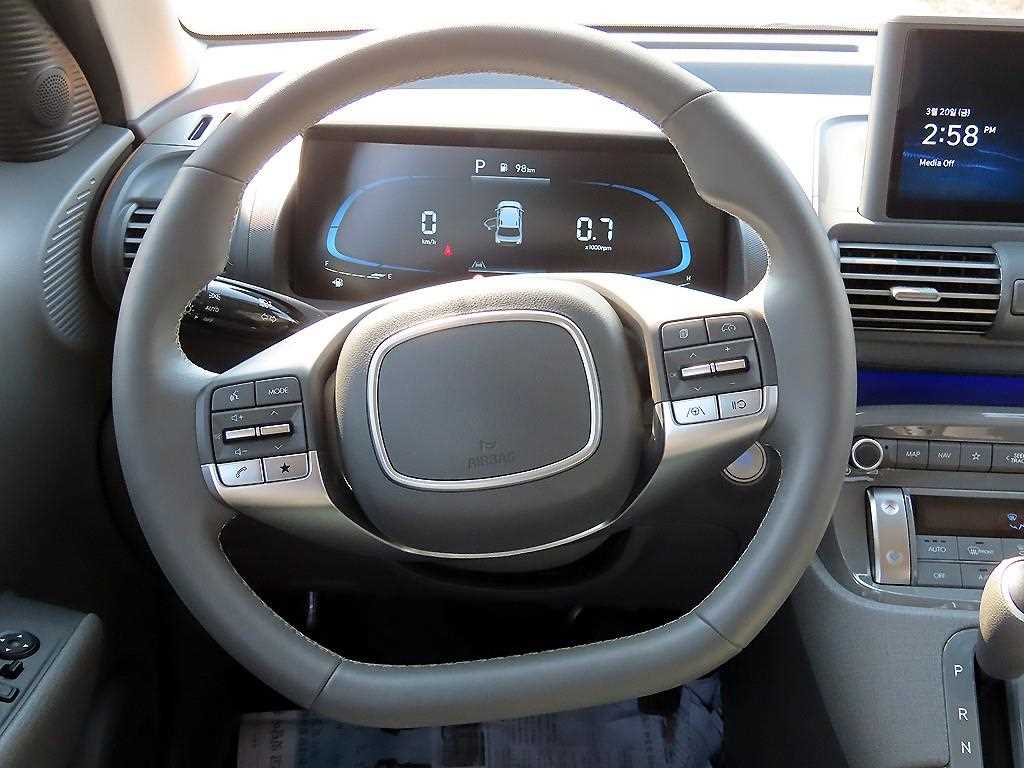 HYUNDAI Casper - Vista 7