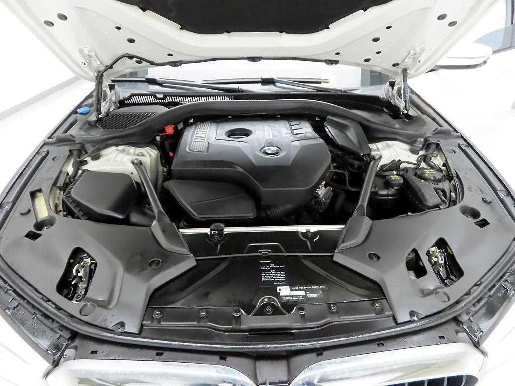 BMW 5 Series 2017 Blanco - Importación desde Corea - HF Imports Iquique - Foto 20