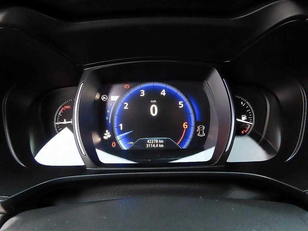 SAMSUNG QM6 - Vista 9