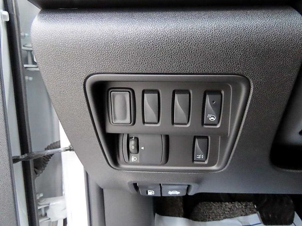 SAMSUNG QM6 - Vista 12