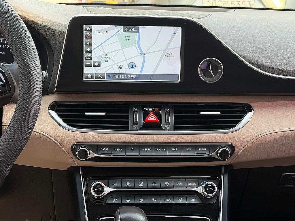 HYUNDAI Grandeur - Vista 10