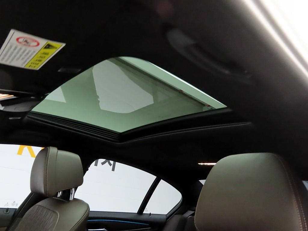 BMW 5 Series 2017 Blanco - Importación desde Corea - HF Imports Iquique - Foto 15