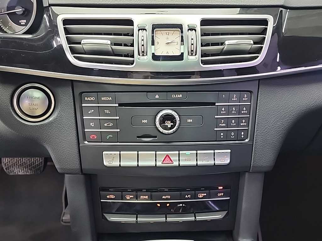 Mercedes Benz E class - Vista 10