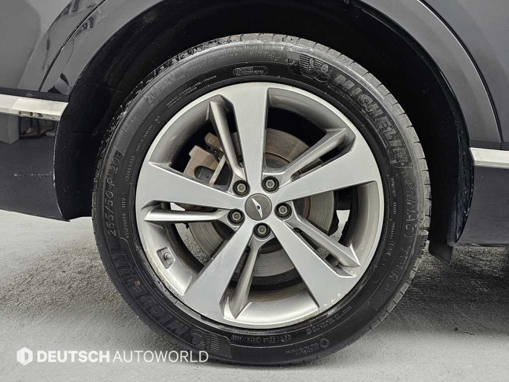 Genesis GV80 - Vista 5