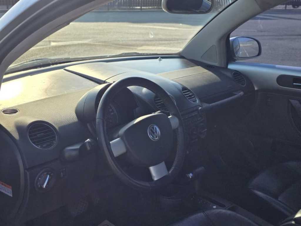 Volkswagen Beetle - Vista 11
