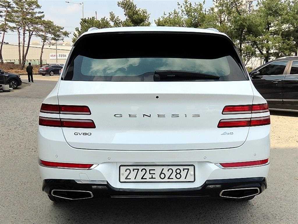 Genesis GV80 - Vista 4