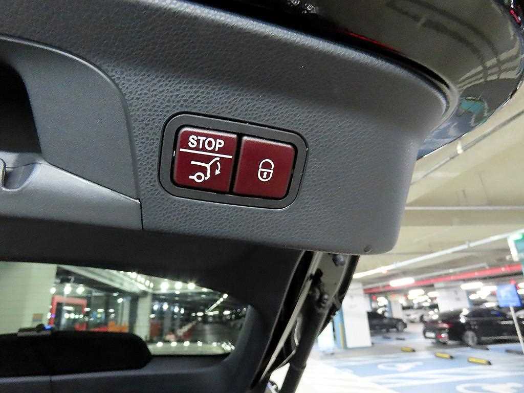 Mercedes Benz GLC Class 2018 Negro - Importación desde Corea - HF Imports Iquique - Foto 15