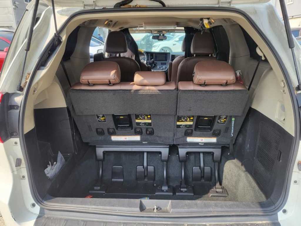 Toyota Siena 2017 Blanco - Importación desde Corea - HF Imports Iquique - Foto 15