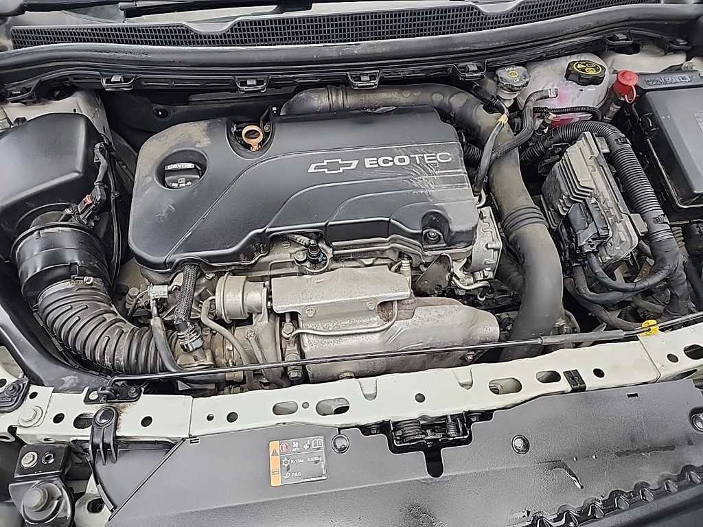 Chevrolet Cruise - Vista 5