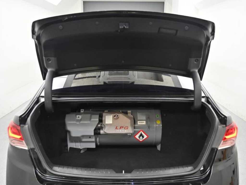 HYUNDAI Sonata 2018 Negro - Importación desde Corea - HF Imports Iquique - Foto 19