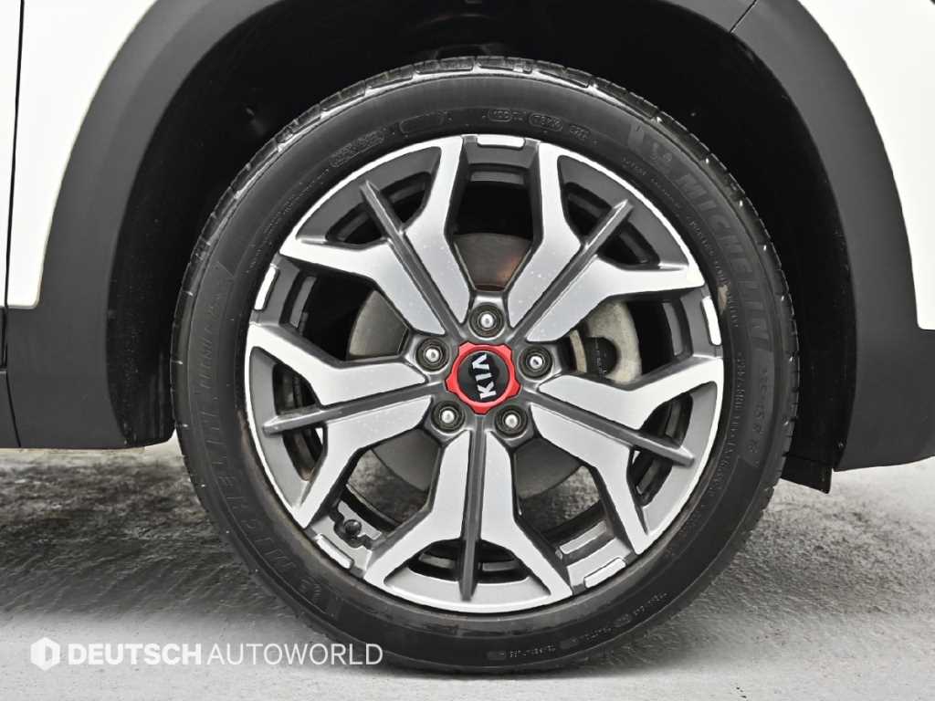 KIA Seltos - Vista 5