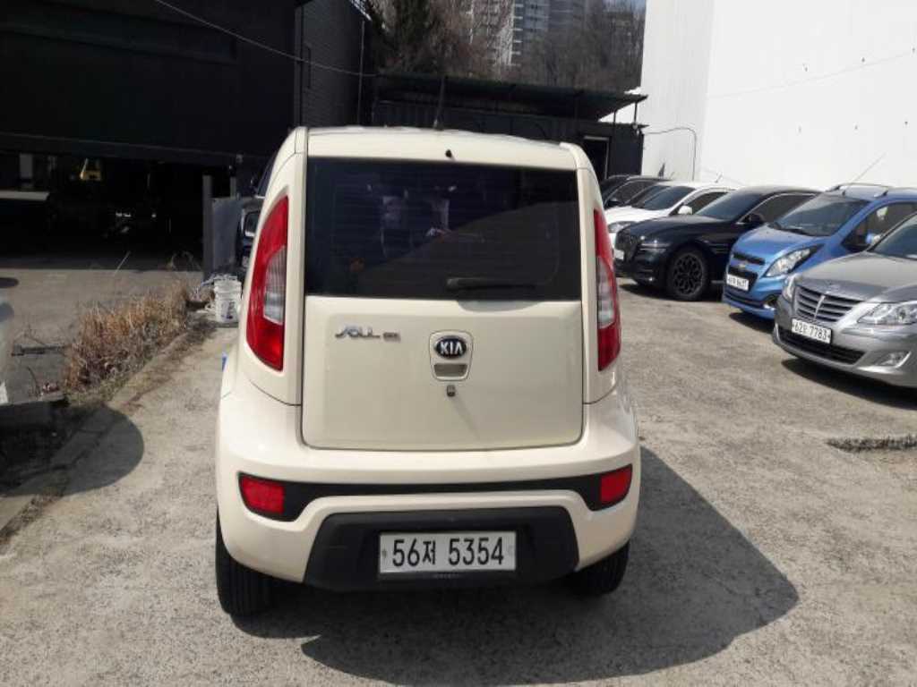 KIA Soul - Vista 4