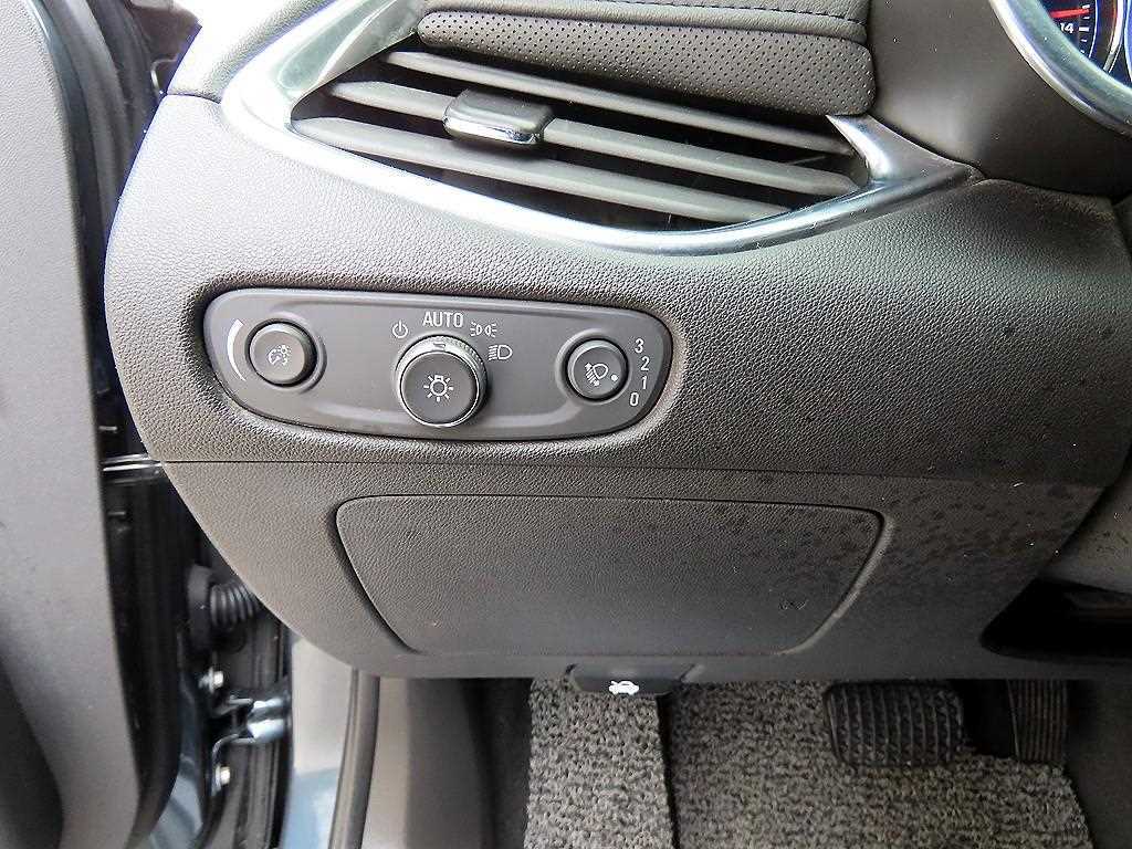 Chevrolet Malibu - Vista 12