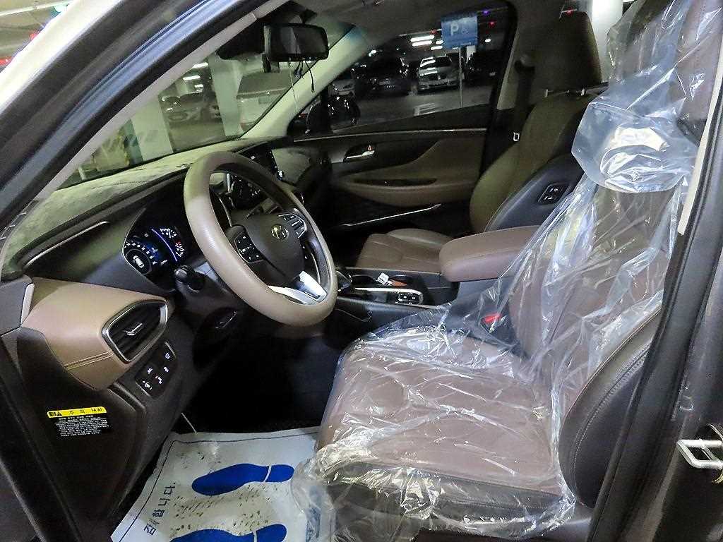 HYUNDAI Santa Fe - Vista 6