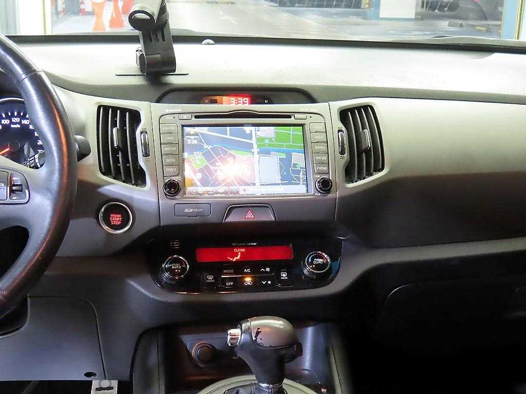 KIA Sportage - Vista 11