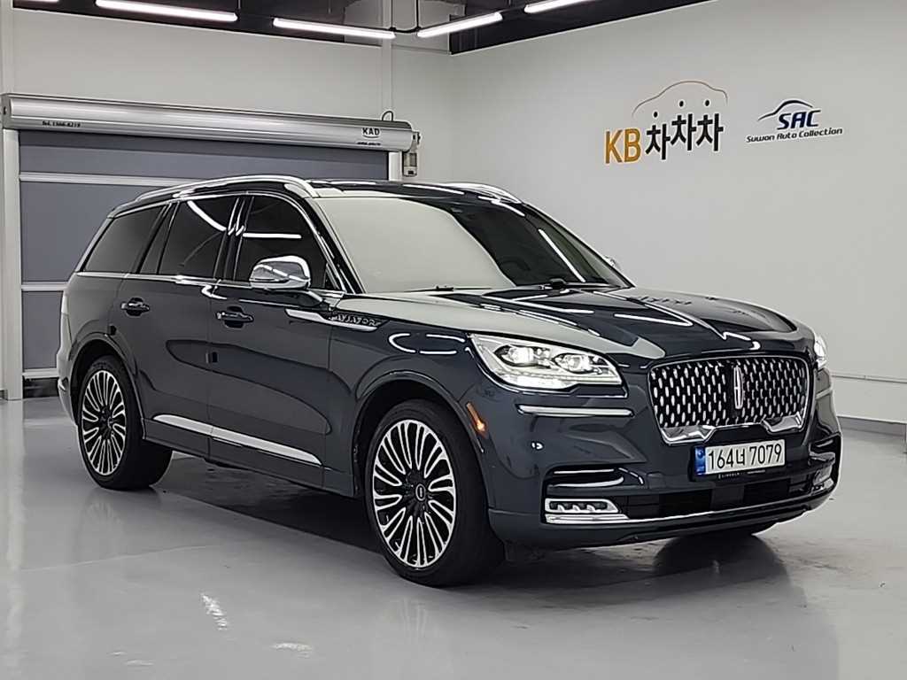 Lincoln Aviator - Vista 4