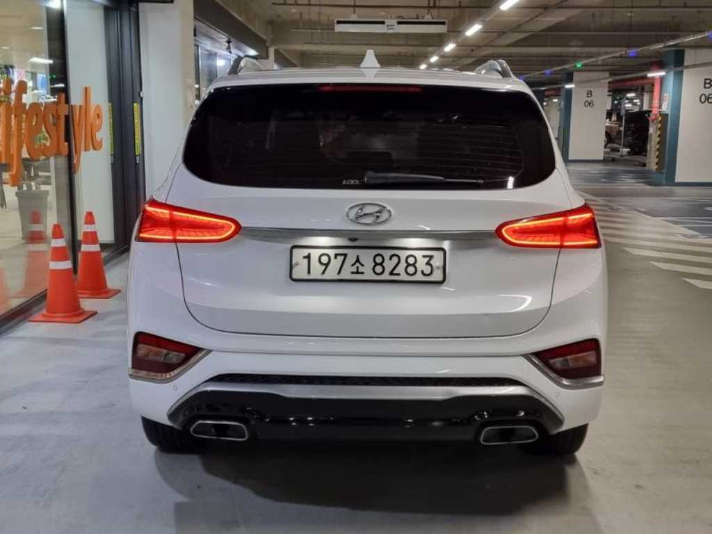 HYUNDAI Santa Fe - Vista 4