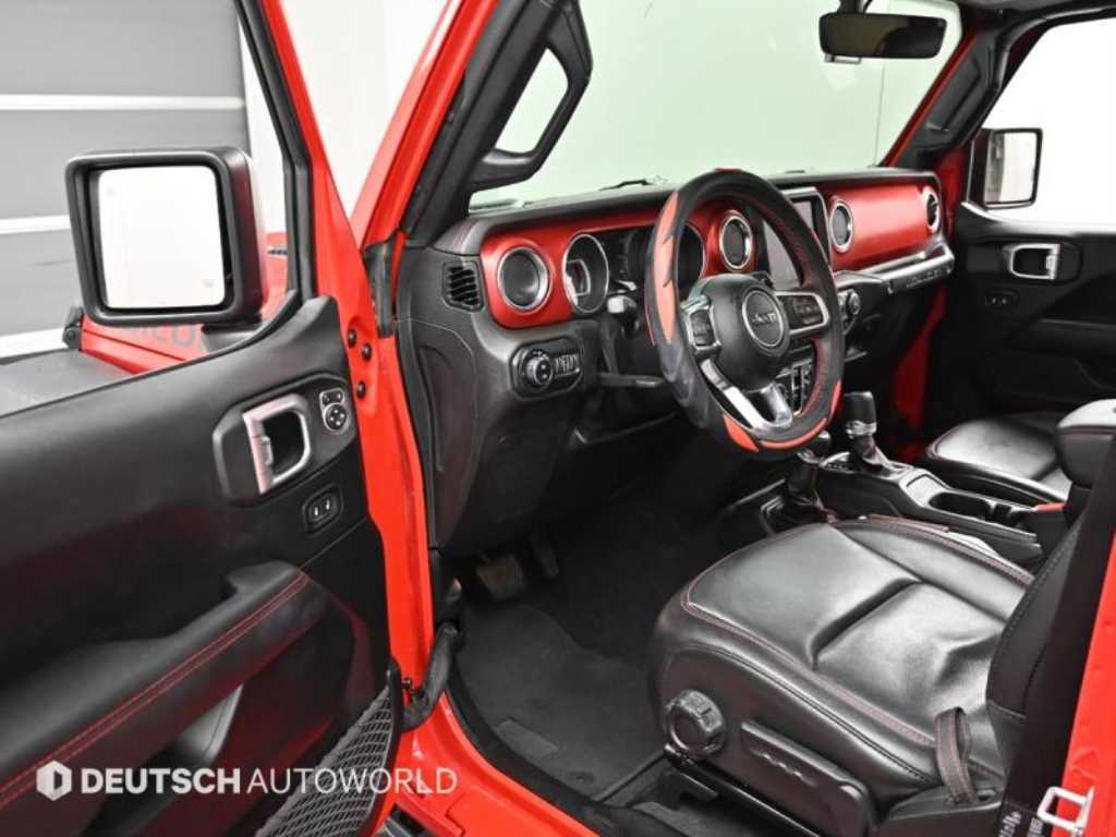 Jeep Wrangler - Vista 11