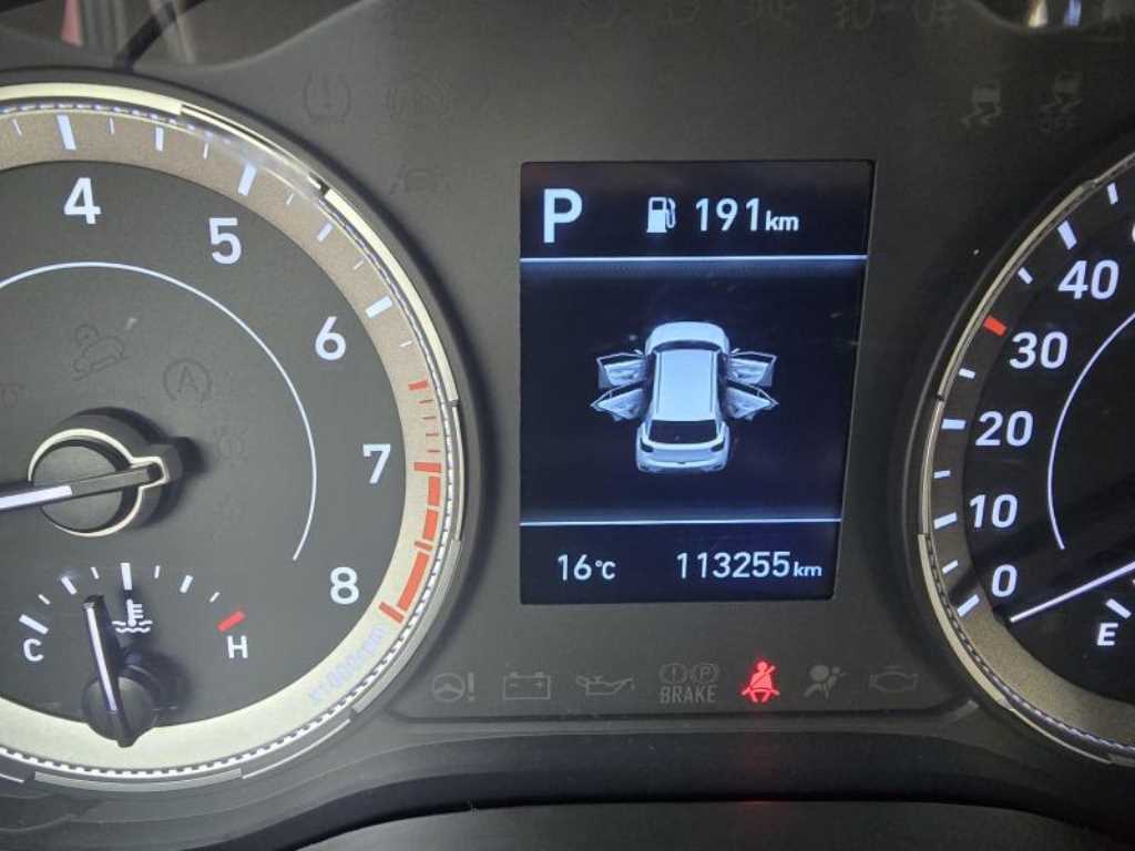 HYUNDAI Venue 2022 Rojo - Importación desde Corea - HF Imports Iquique - Foto 13