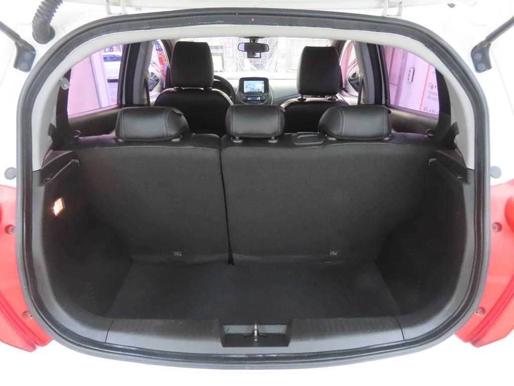 Chevrolet Spark 2017 Blanco - Importación desde Corea - HF Imports Iquique - Foto 20