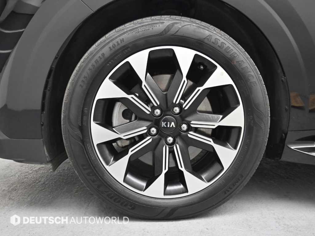 KIA Carnival - Vista 5