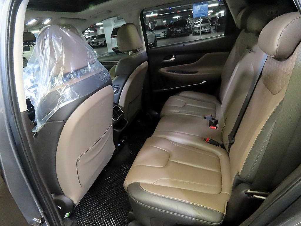 HYUNDAI Santa Fe - Vista 7