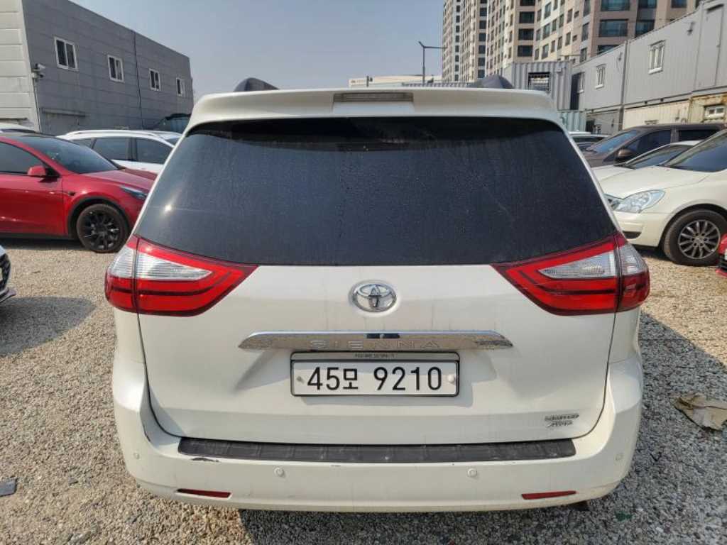Toyota Siena 2017 Blanco - Importación desde Corea - HF Imports Iquique - Foto 18