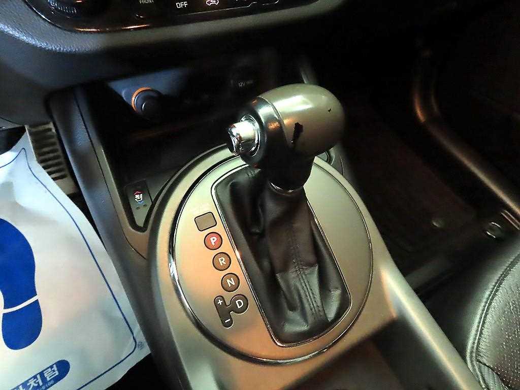 KIA Sportage - Vista 12