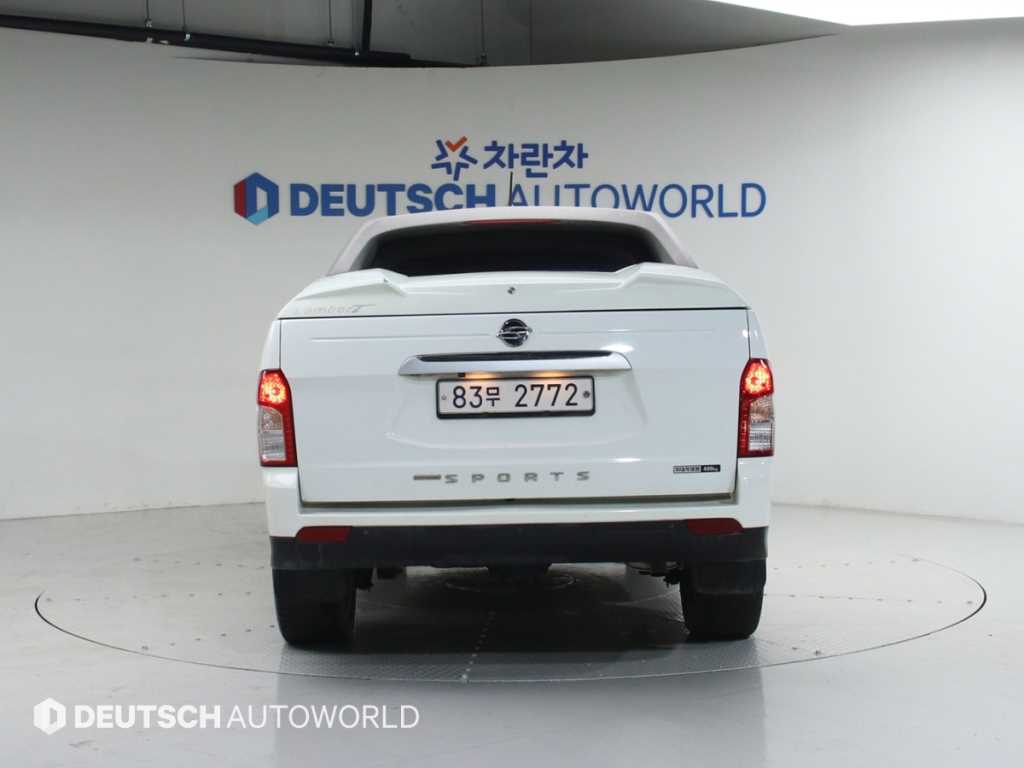 Ssangyong Korando - Vista 4