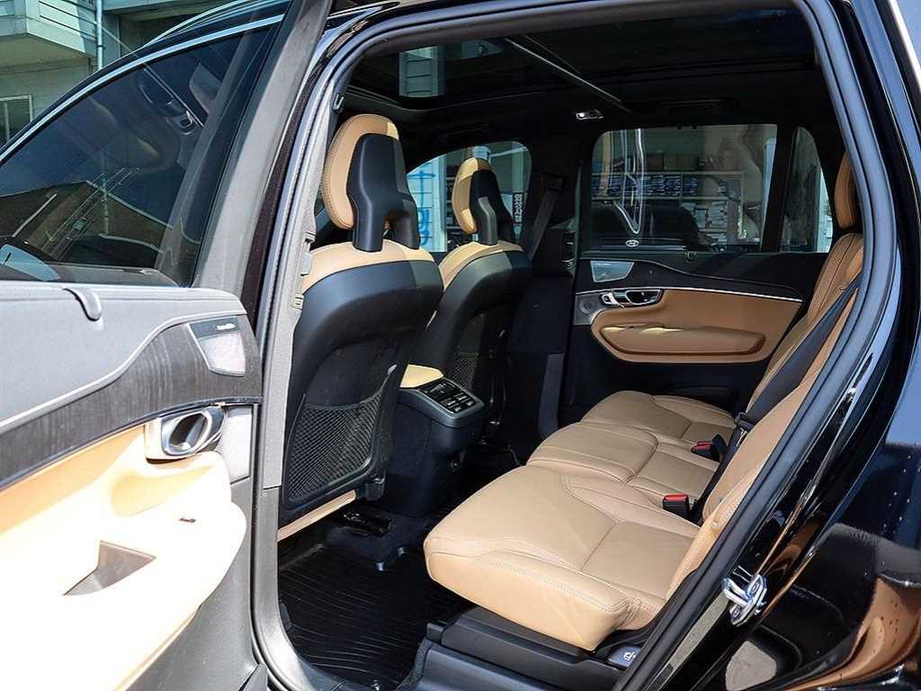 Volvo XC90 2021 Negro - Importación desde Corea - HF Imports Iquique - Foto 16