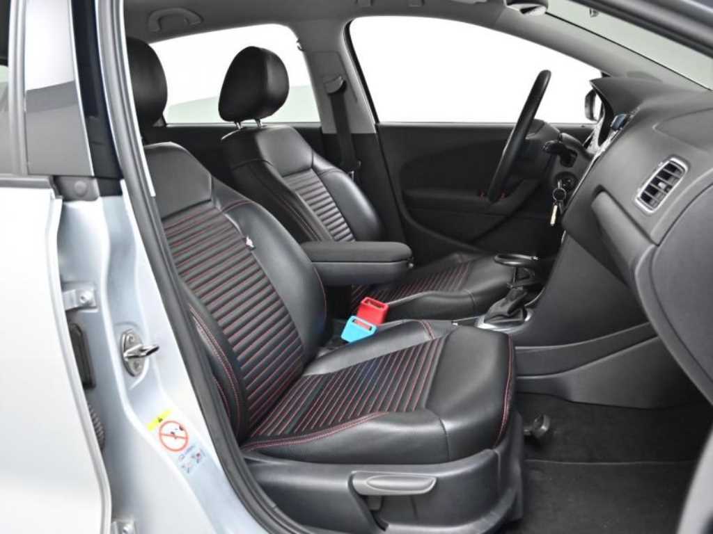 Volkswagen polo 2013 Plateado - Importación desde Corea - HF Imports Iquique - Foto 17