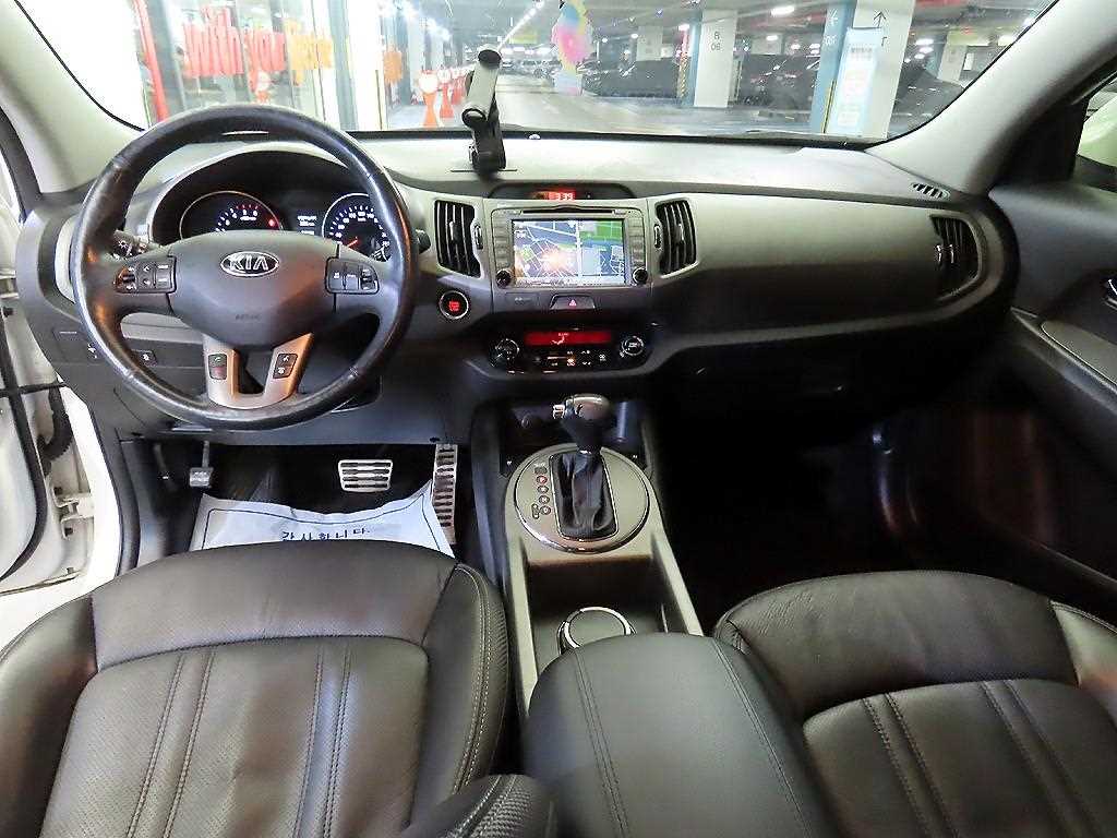 KIA Sportage - Vista 10