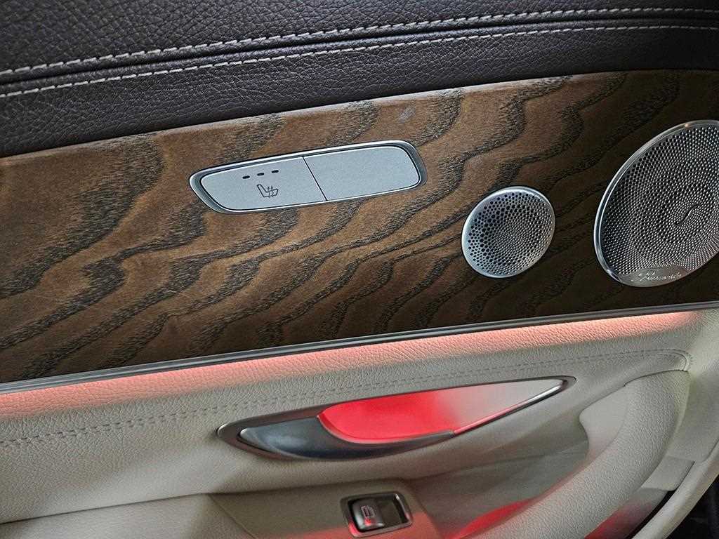 Mercedes Benz E class 2020 Negro - Importación desde Corea - HF Imports Iquique - Foto 13