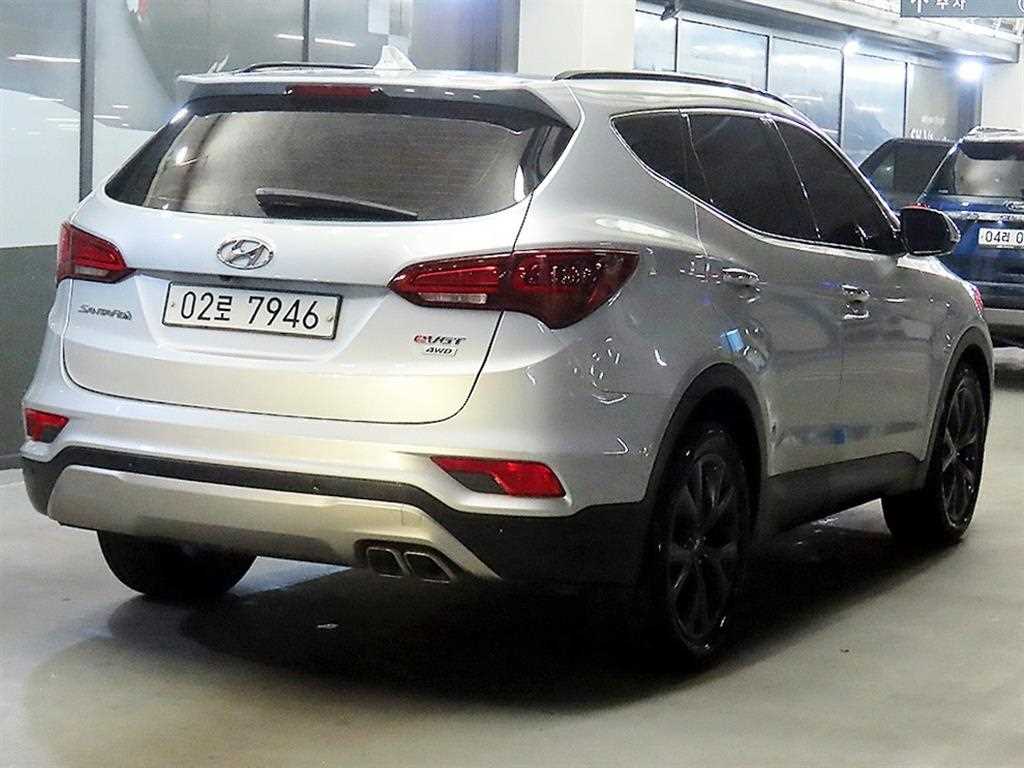 HYUNDAI Santa Fe - Vista 4