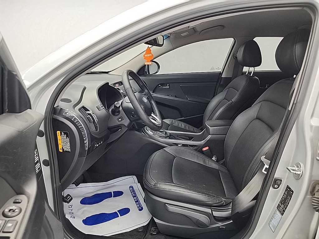 KIA Sportage - Vista 11