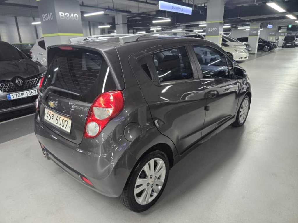 Chevrolet Spark - Vista 6
