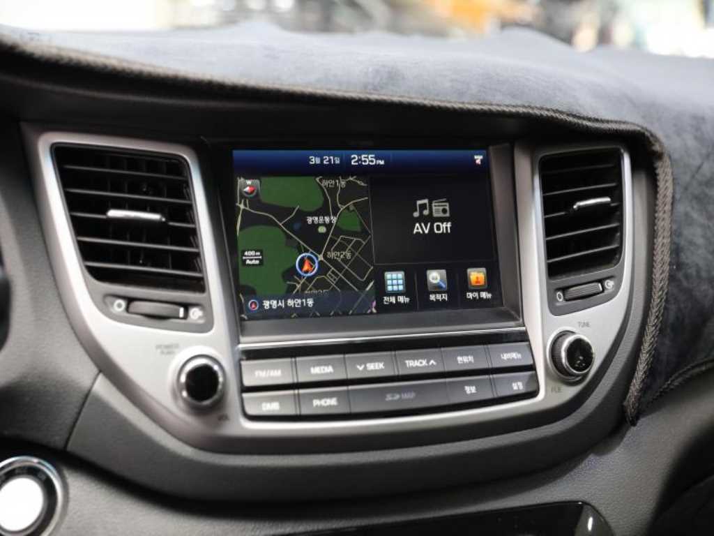 HYUNDAI Tucson 2018 Blanco - Importación desde Corea - HF Imports Iquique - Foto 17