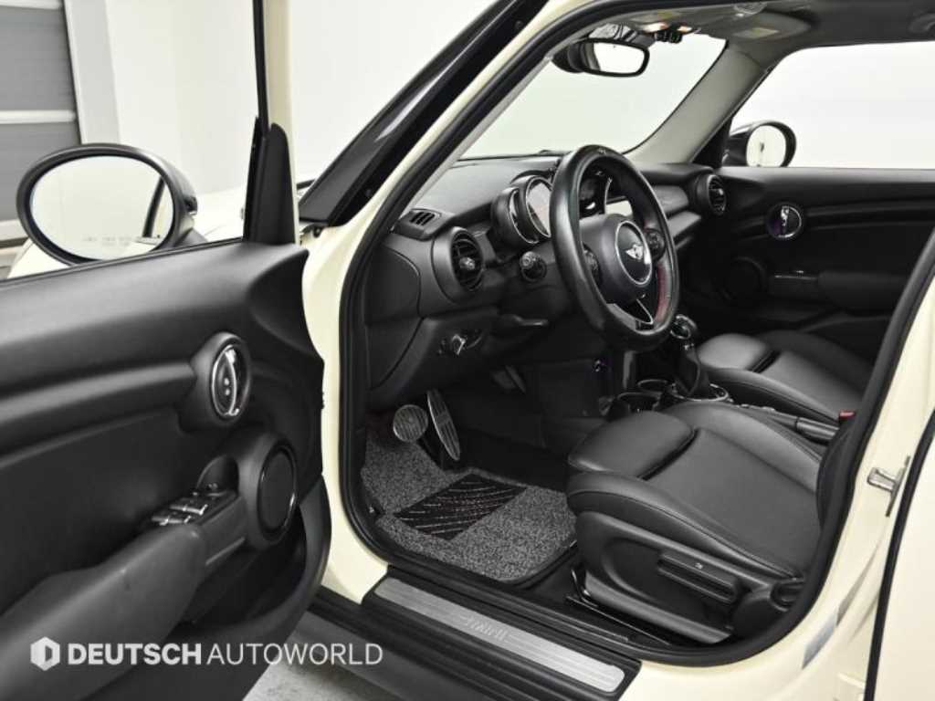 Mini Cooper - Vista 11