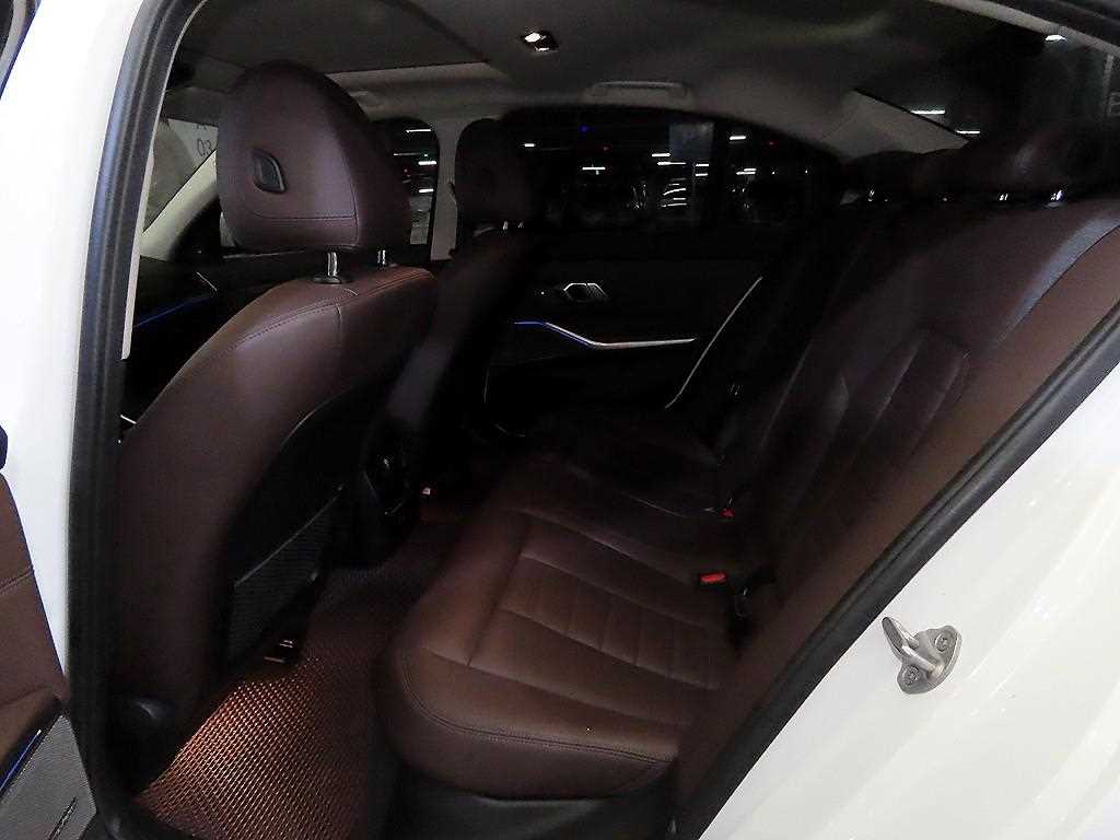 BMW 3 series - Vista 7