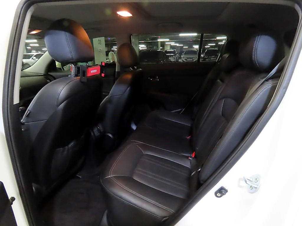 KIA Sportage - Vista 7