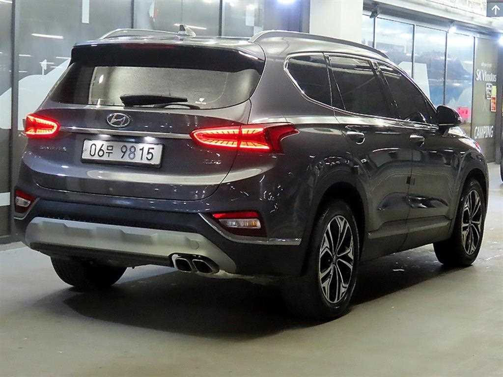 HYUNDAI Santa Fe - Vista 4